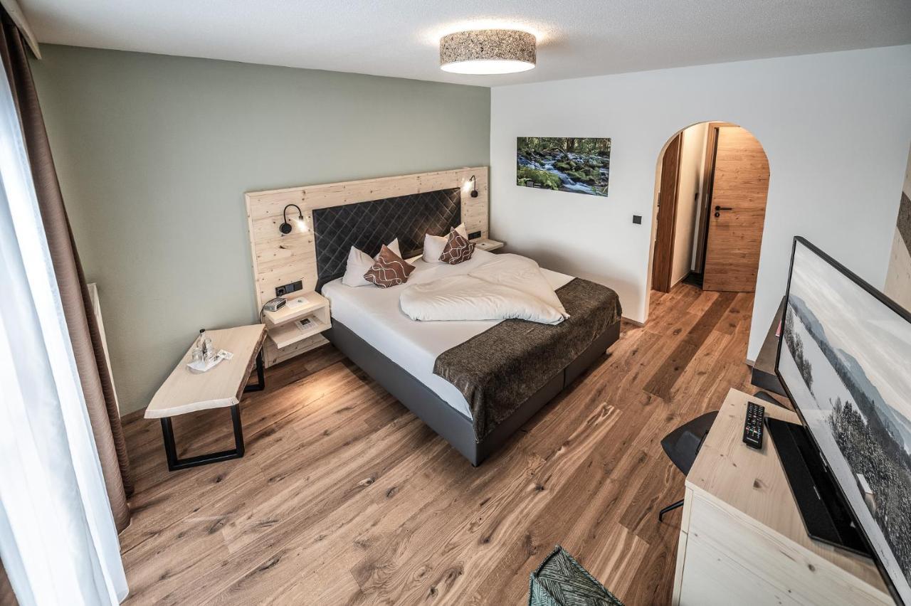 Landrefugium Obermueller 4,5 Sterne Otel Untergriesbach Dış mekan fotoğraf