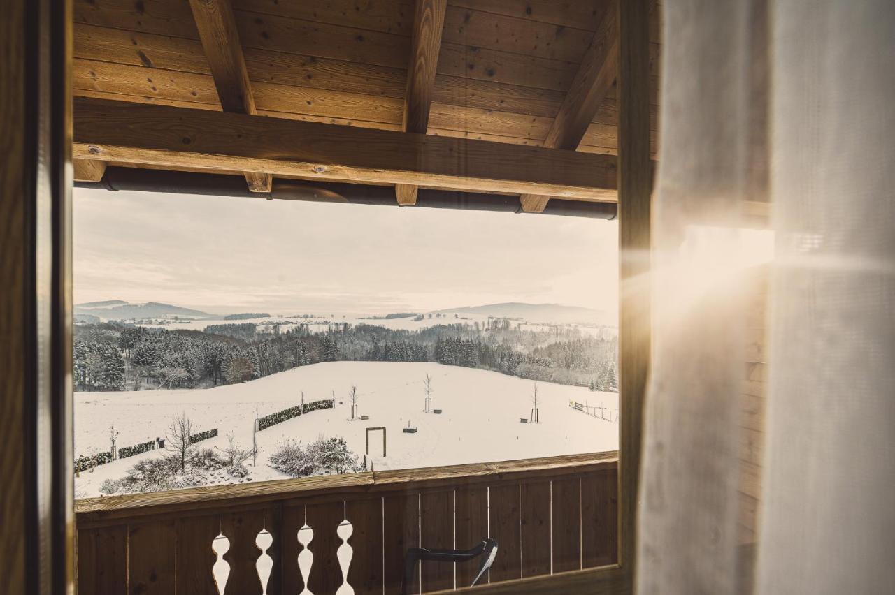 Landrefugium Obermueller 4,5 Sterne Otel Untergriesbach Dış mekan fotoğraf