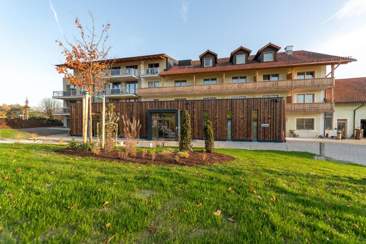 Landrefugium Obermueller 4,5 Sterne Otel Untergriesbach Dış mekan fotoğraf